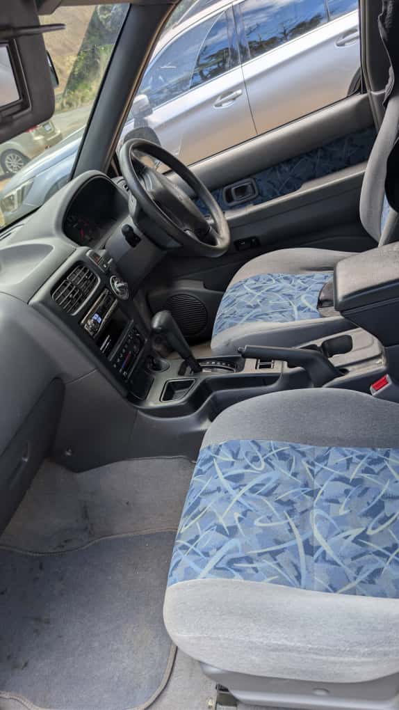 Rent 1999 Nissan Pathfinder